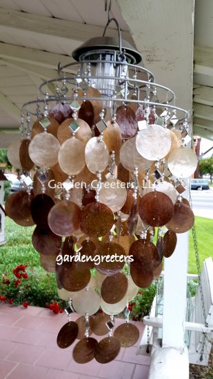 picture of SOLAR CAPIZ SHELL WINDCHIMES/CHANDELIER amber/gold CAPIZ CHIMES - Click Image to Close