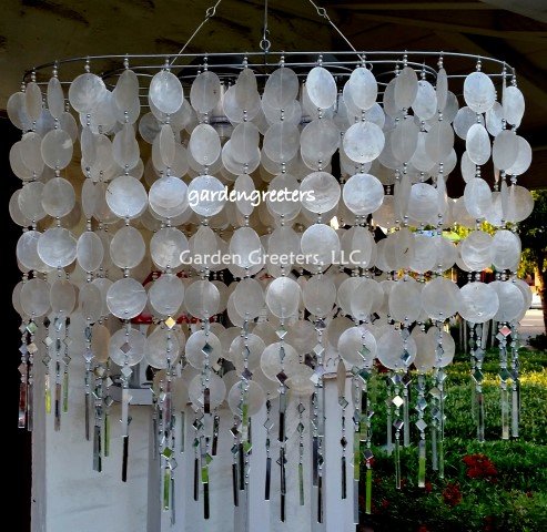 picture of SOLAR CAPIZ SHELL WINDCHIMES/CHANDELIER OVAL WHITE CAPIZ WITH 2 - Click Image to Close