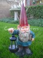 picture of GNOME WITH SOLAR LANTERN